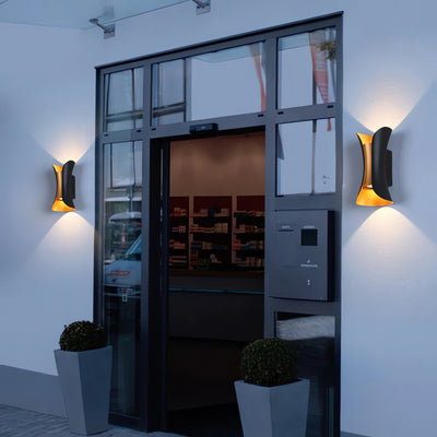 Applique murale LED extérieure moderne et courbée